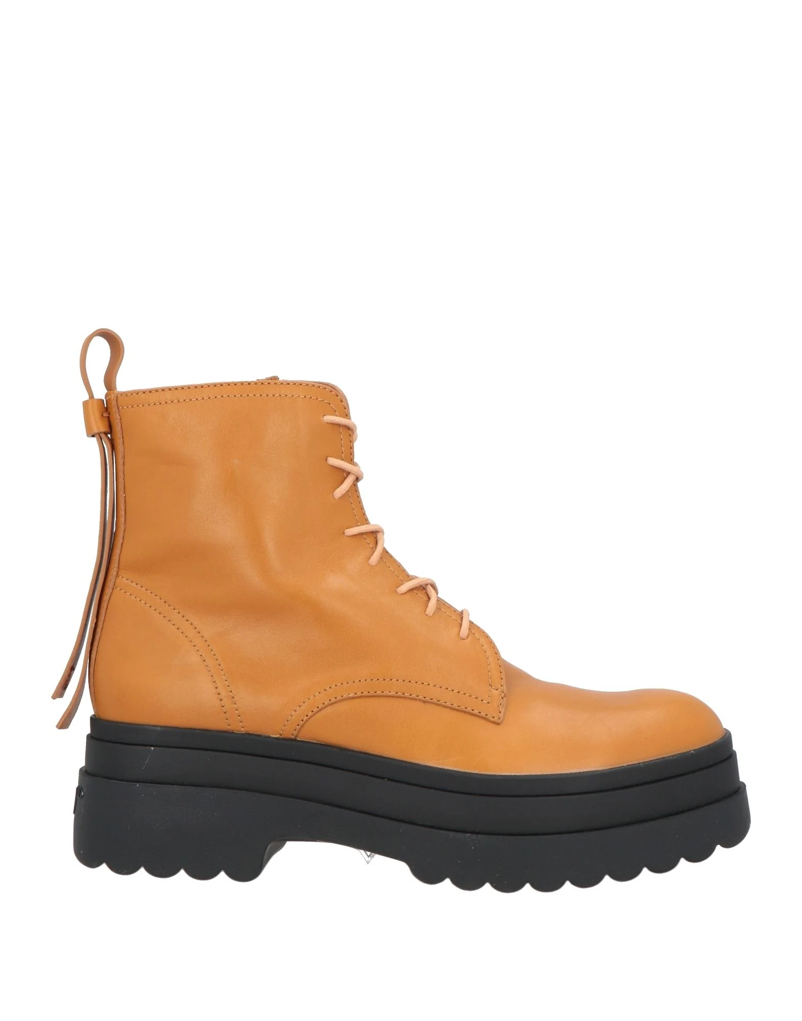 REDV Полусапоги и высокие ботинки 53090₽