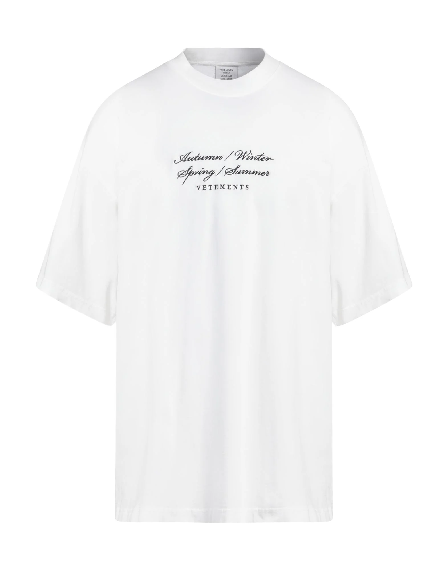 VETEMENTS Футболка 63190₽