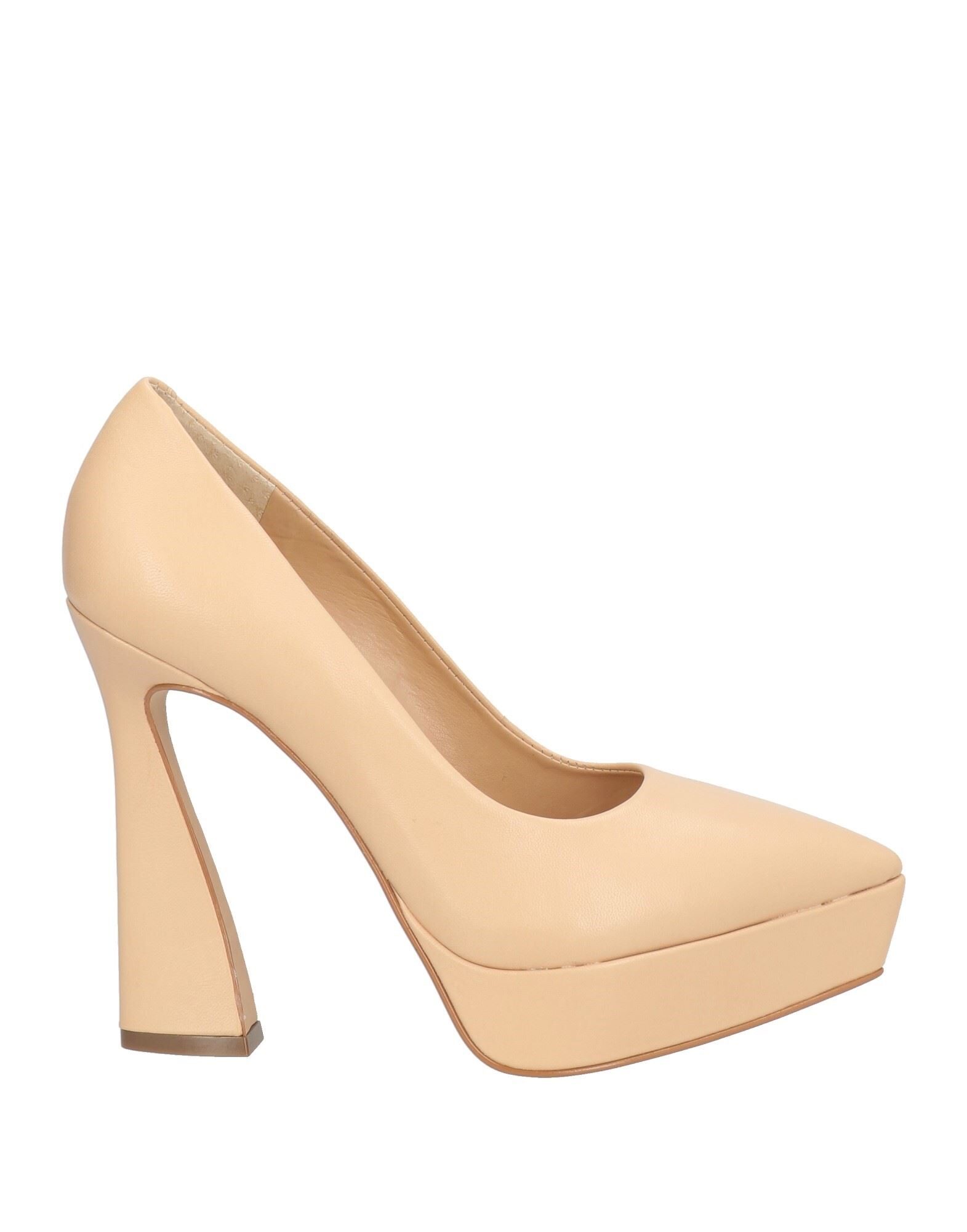 CARRANO Туфли 16890₽