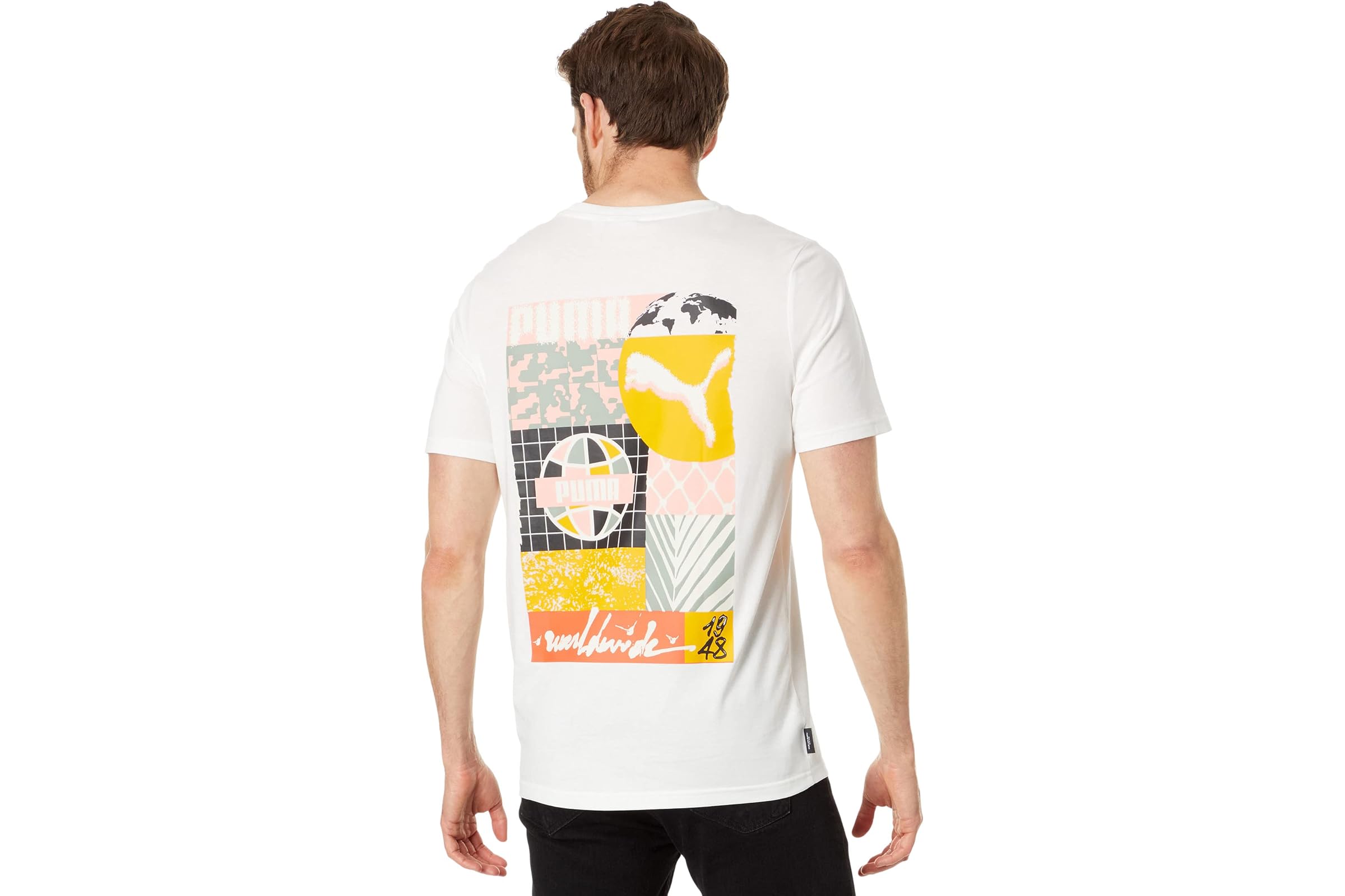 Мужская рубашка PUMA Sportswear Worldwide Graphic Tee 5890₽