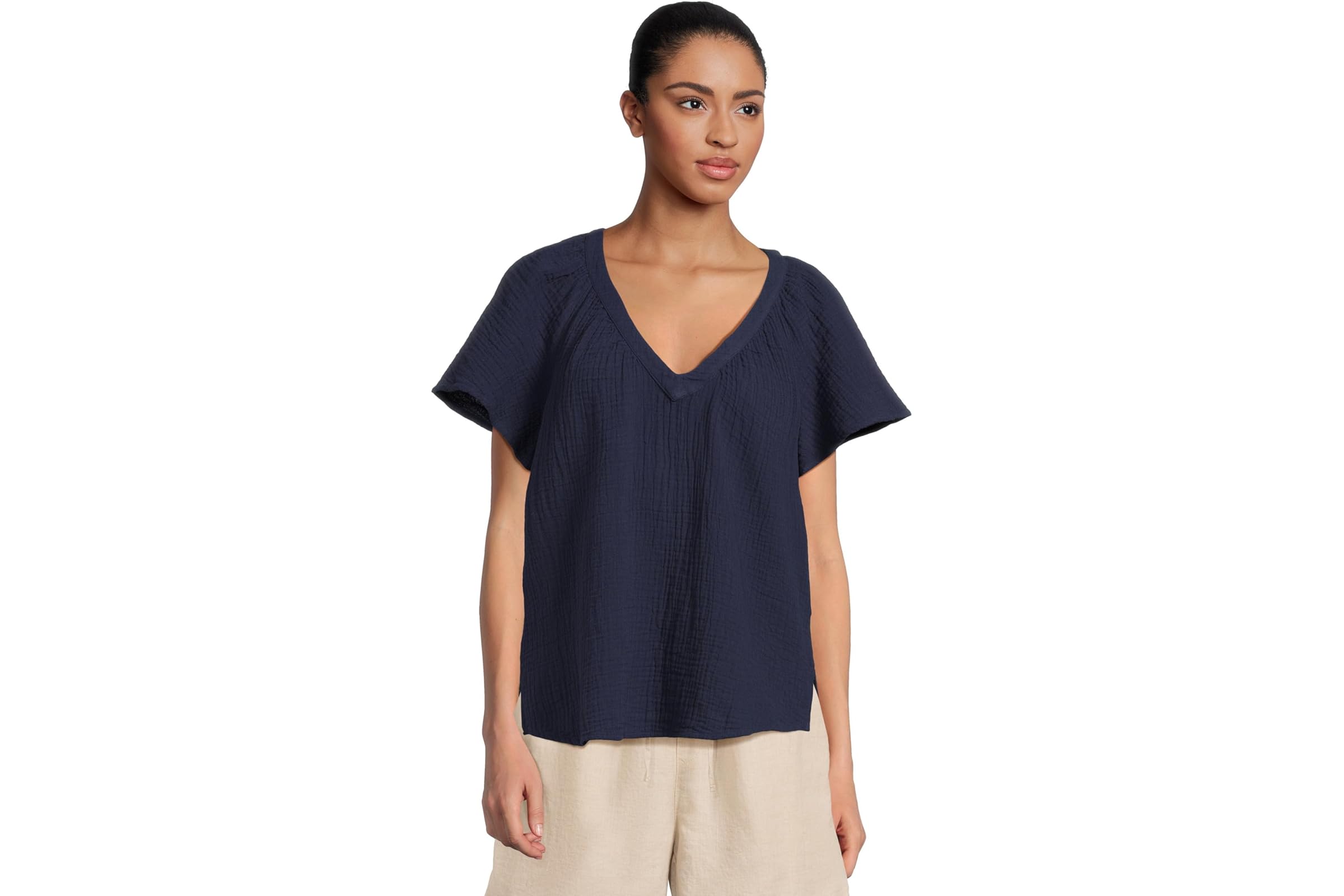 Tommy Bahama Gauze Flutter Sleeve Top 18690₽