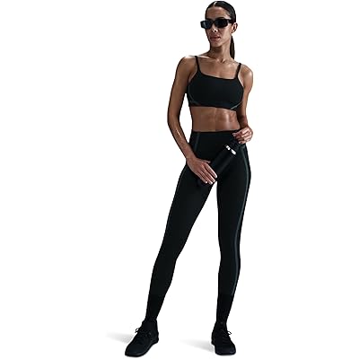 Спортивный бюстгальтер Nike One