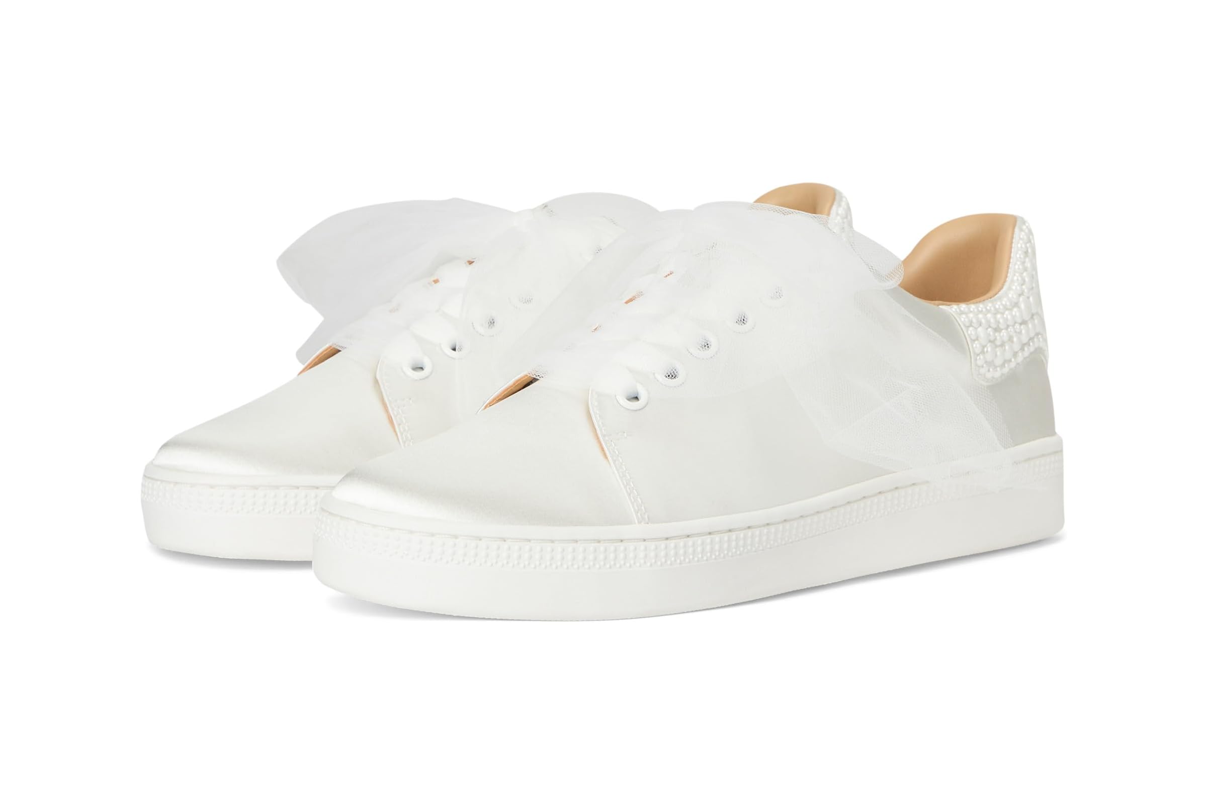 Женские кроссовки Badgley Mischka Gem 18690₽