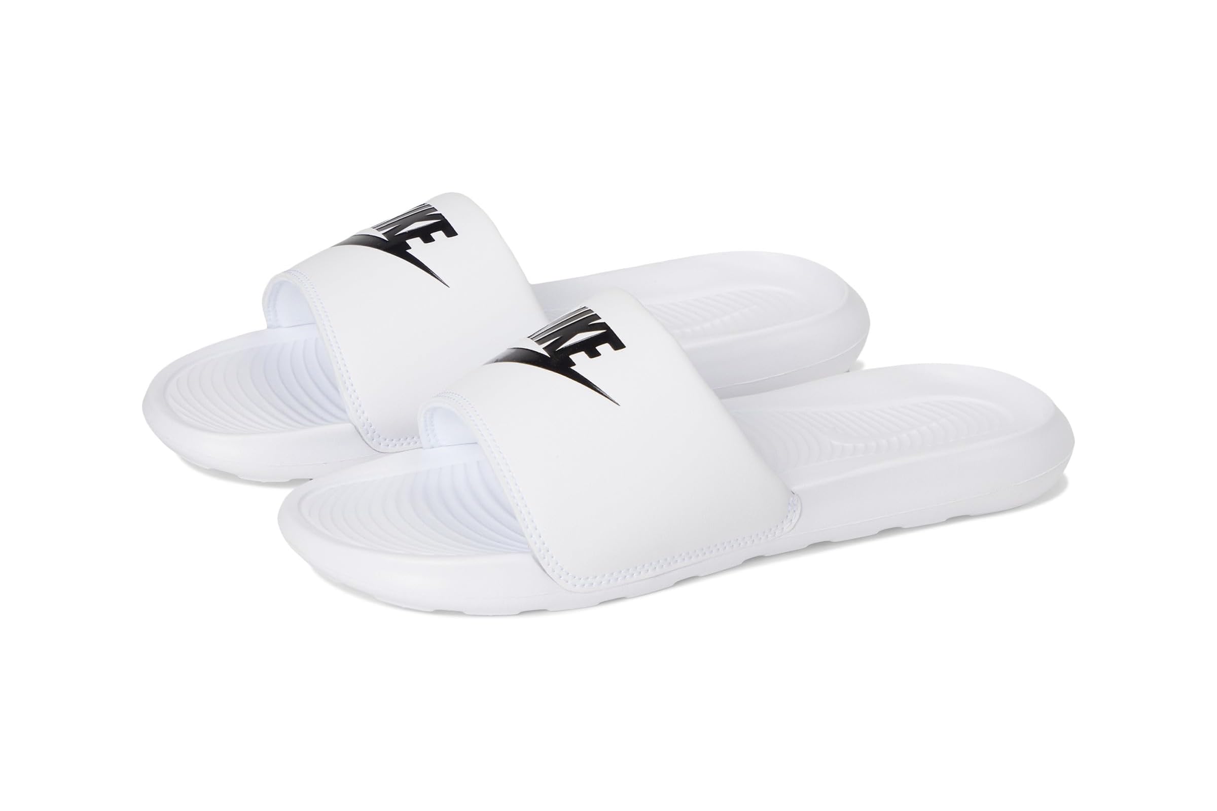Nike Victori One Slide 5390₽