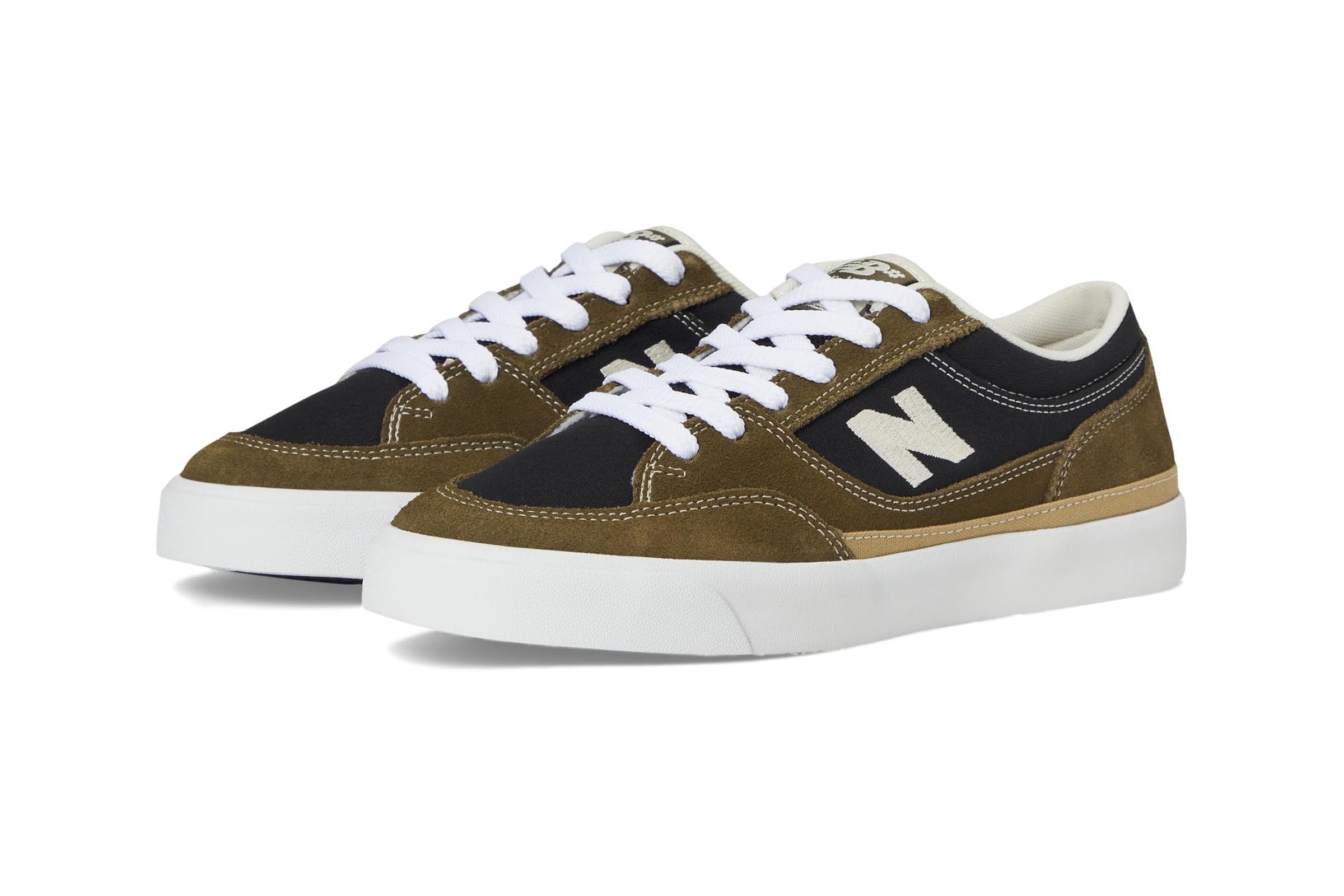 Мужские кроссовки New Balance Numeric Franky Villany 417 Low 13590₽