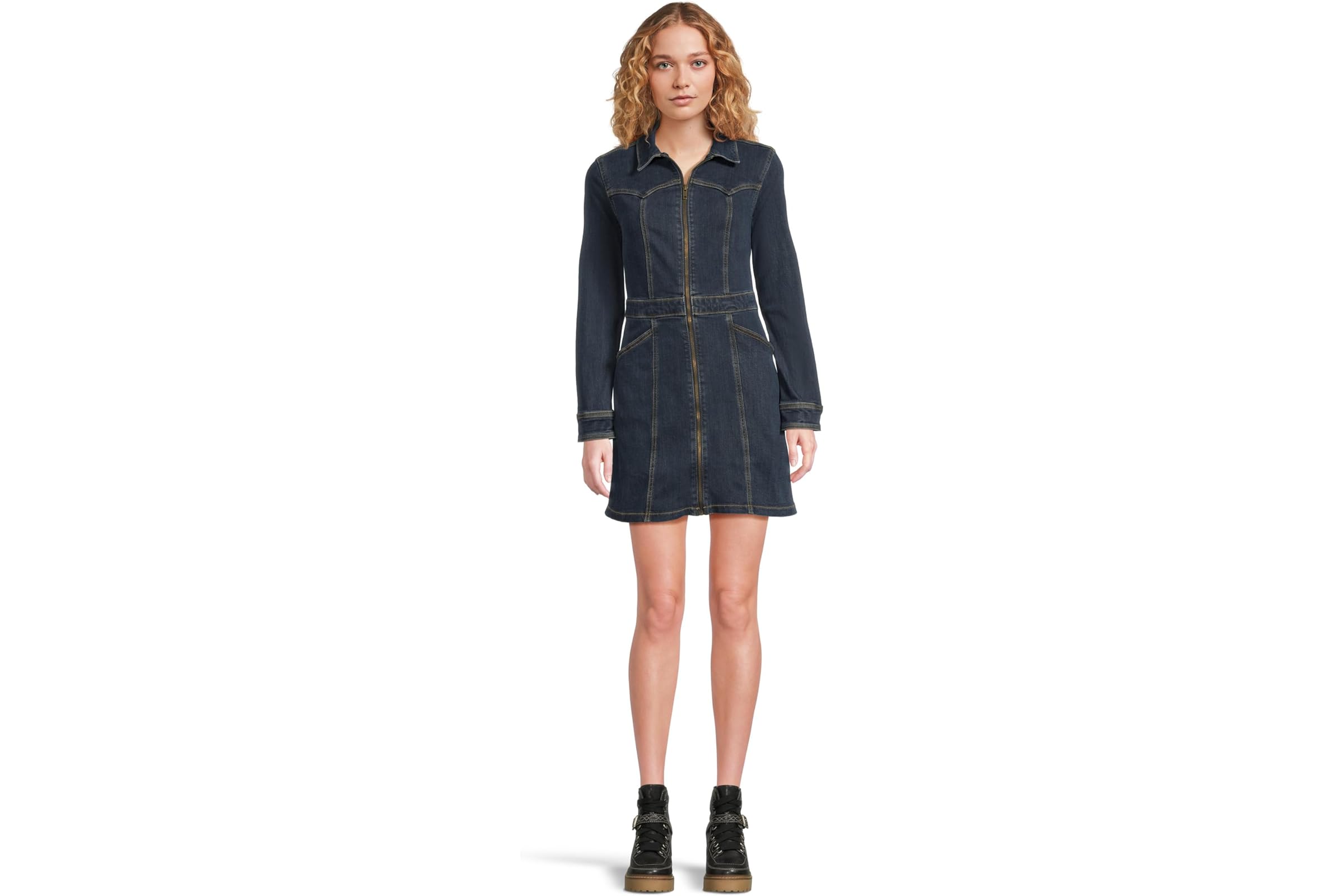 Платье Levis Premium Retro Dress 13390₽