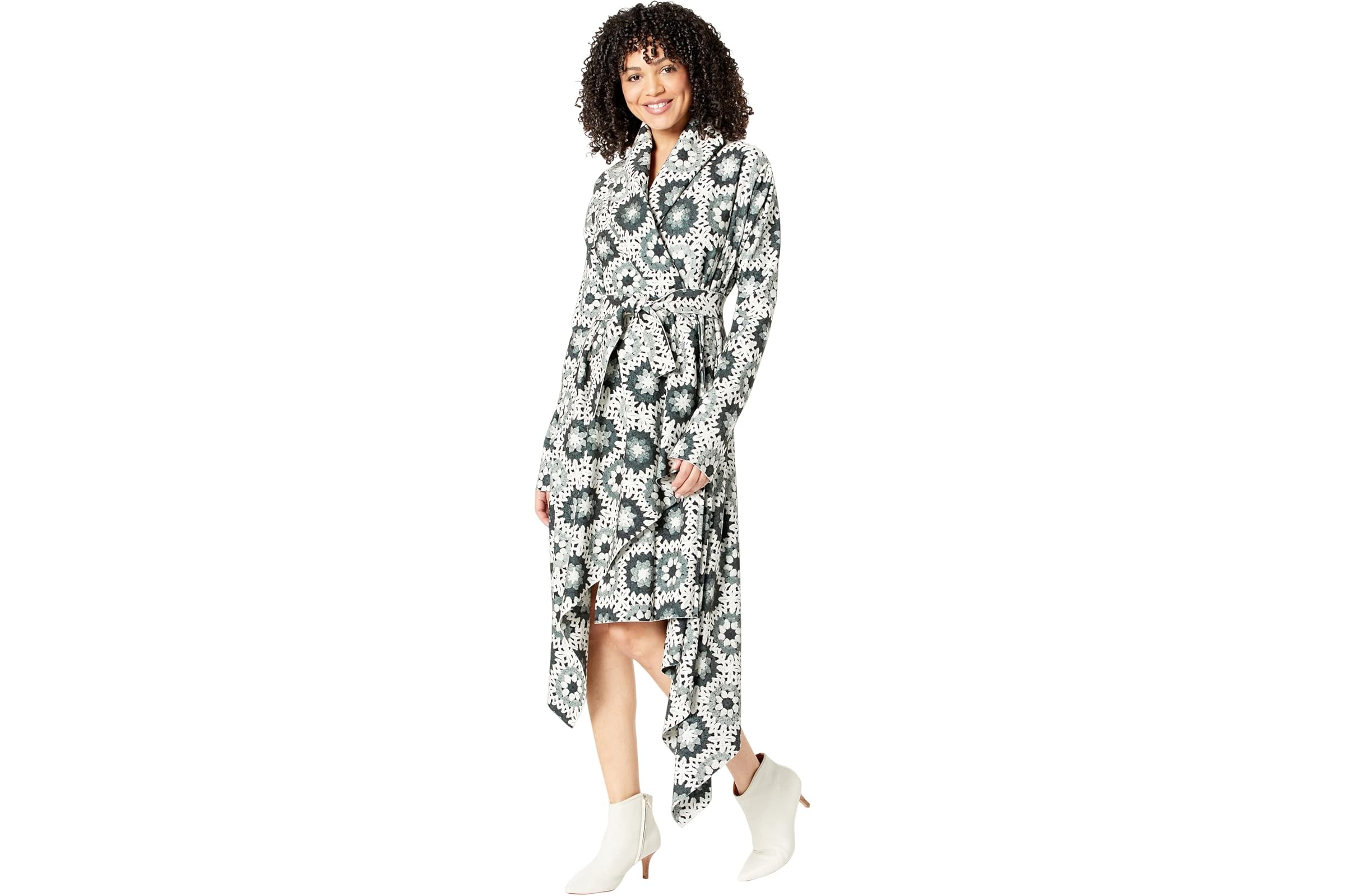 Norma Kamali Uneven Blanket Coat 38990₽