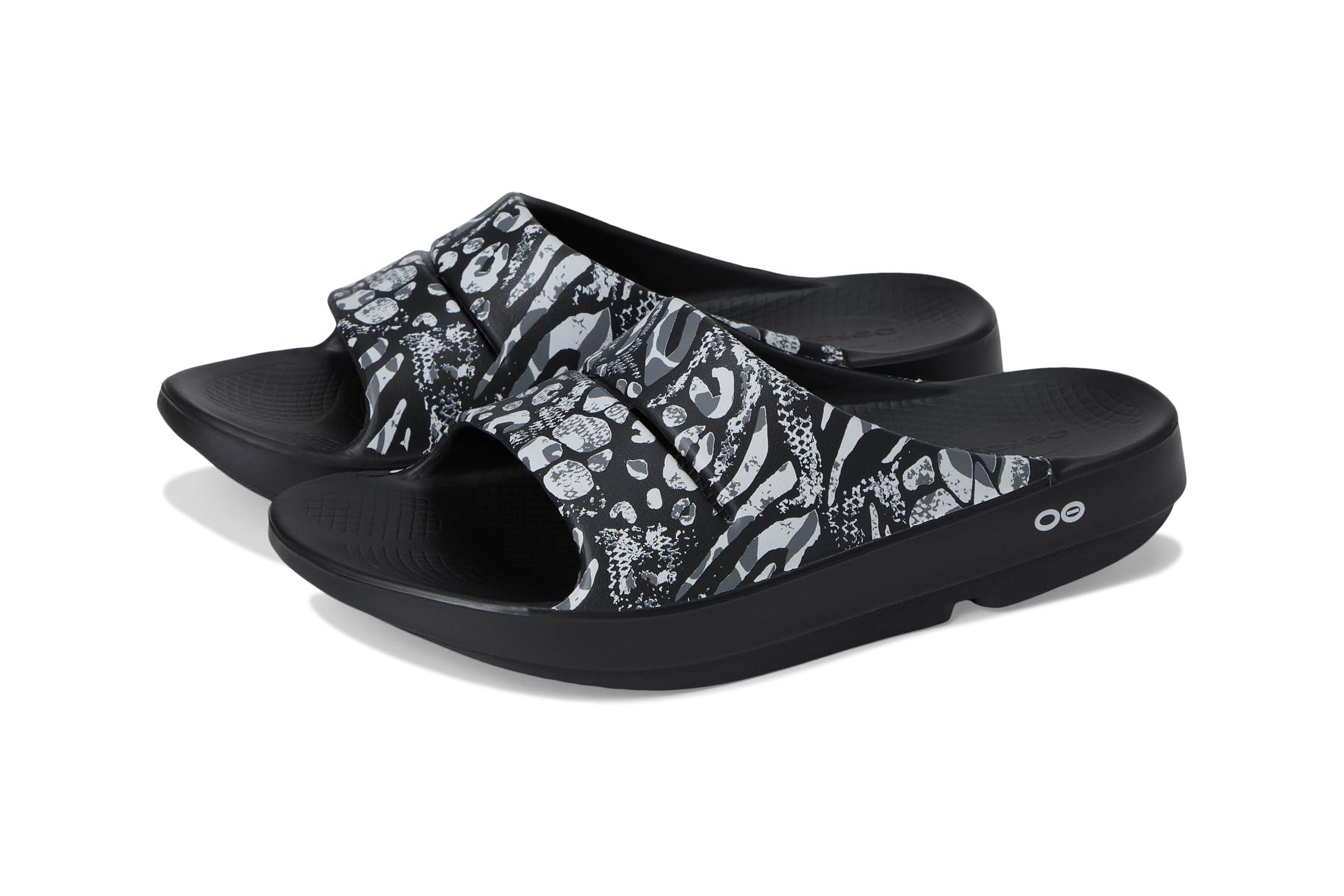 Сандалии OOFOS Ooahh Limited 14390₽