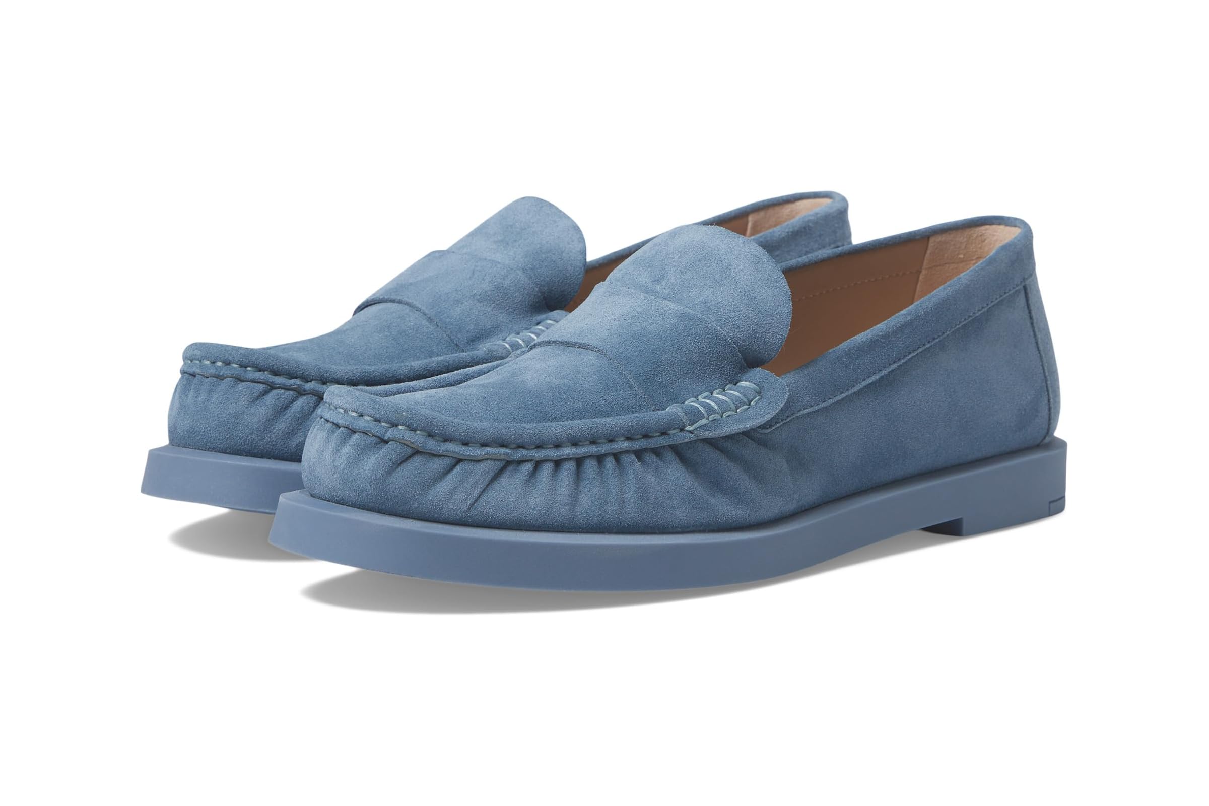 Stuart Weitzman Blake Loafer 88190₽