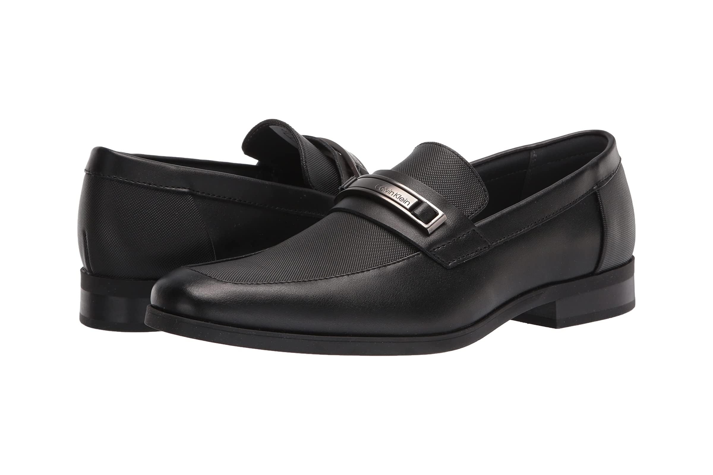 Calvin Klein Jameson 17990₽