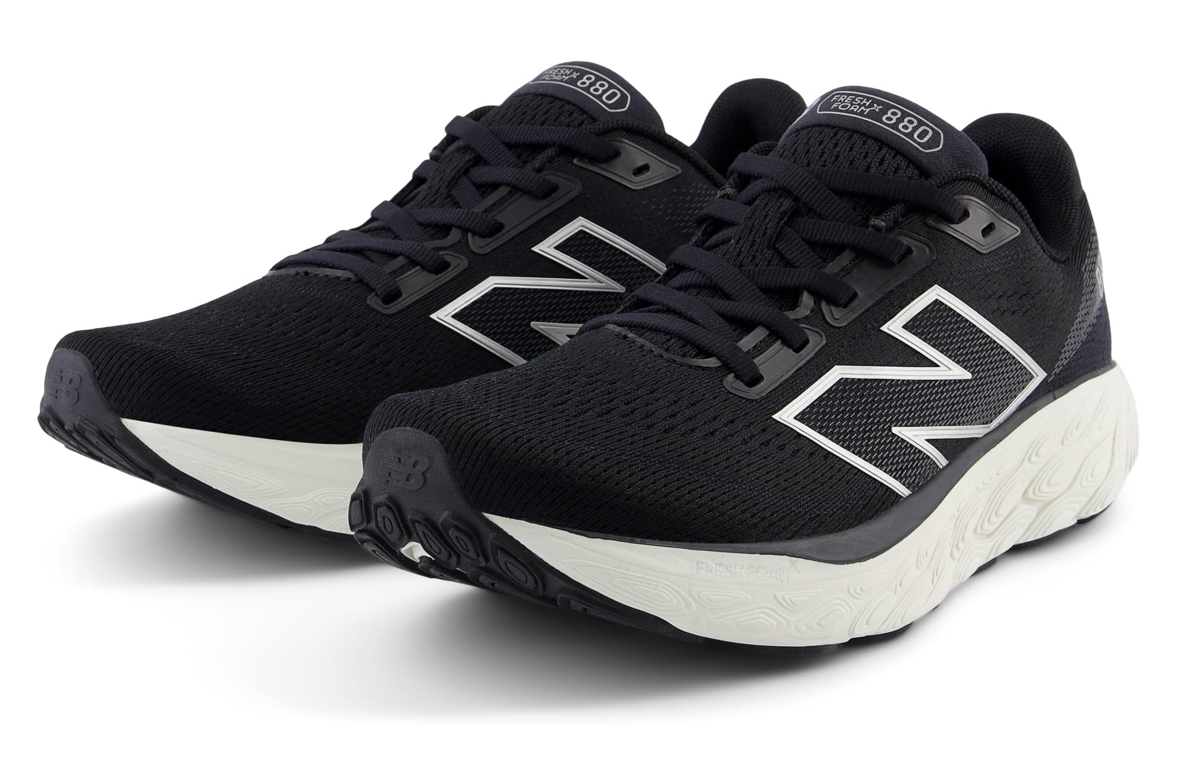 Женские кроссовки New Balance Fresh Foam X 880v14 22190₽