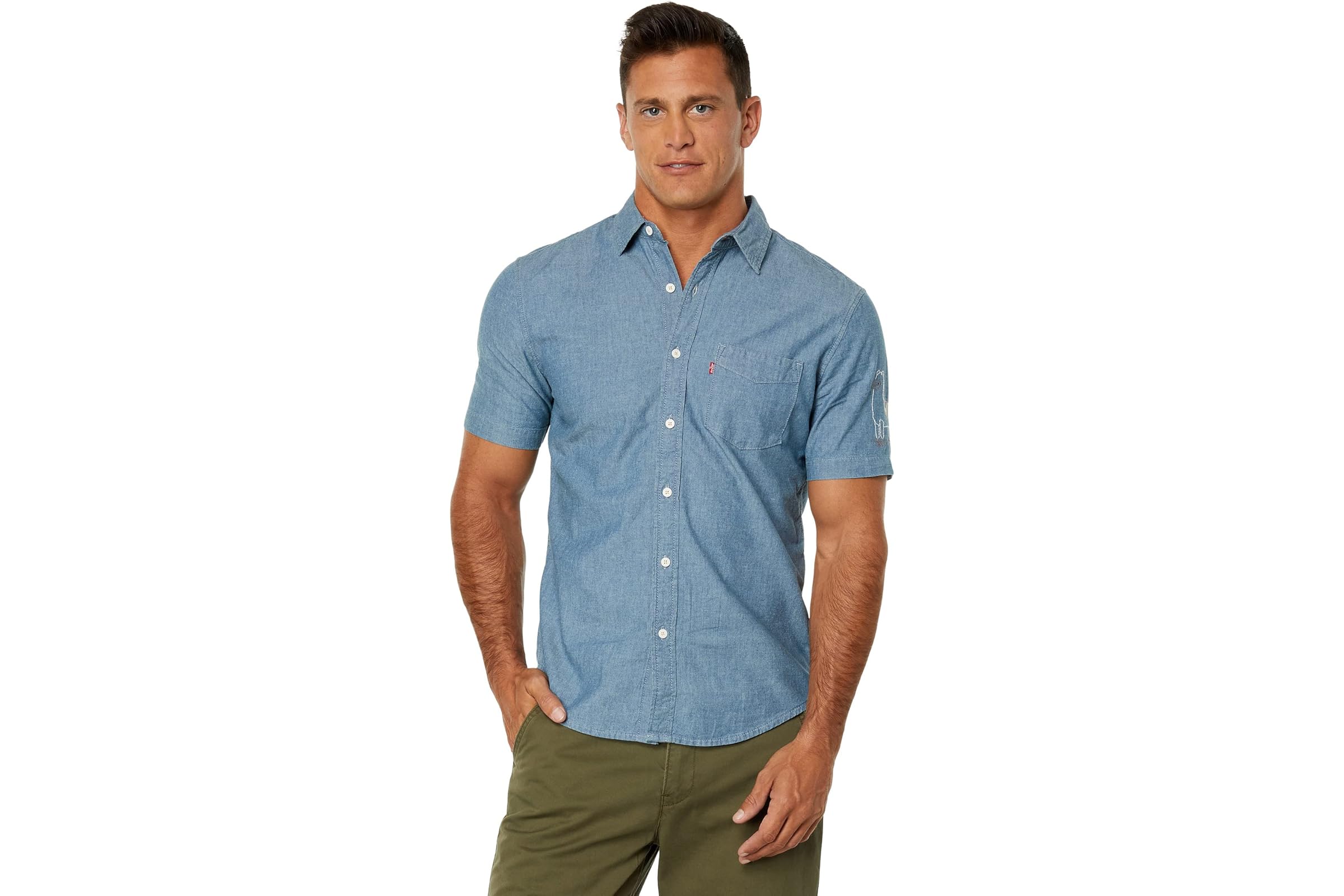 Levis Mens Short Sleeve Classic One-Pocket Standard 10990₽