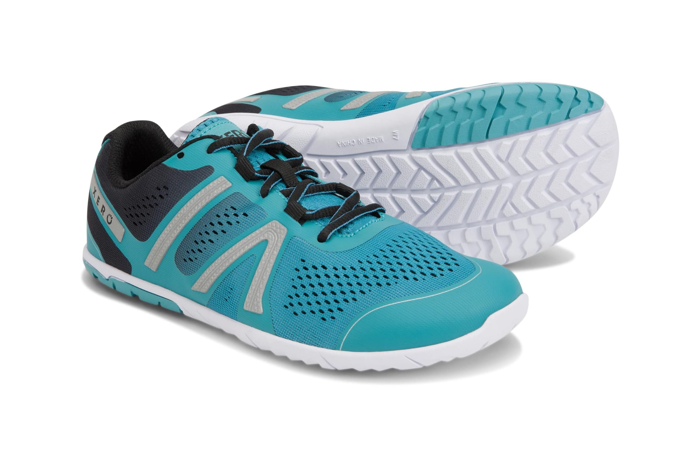 Женские кроссовки Xero Shoes HFS 18190₽