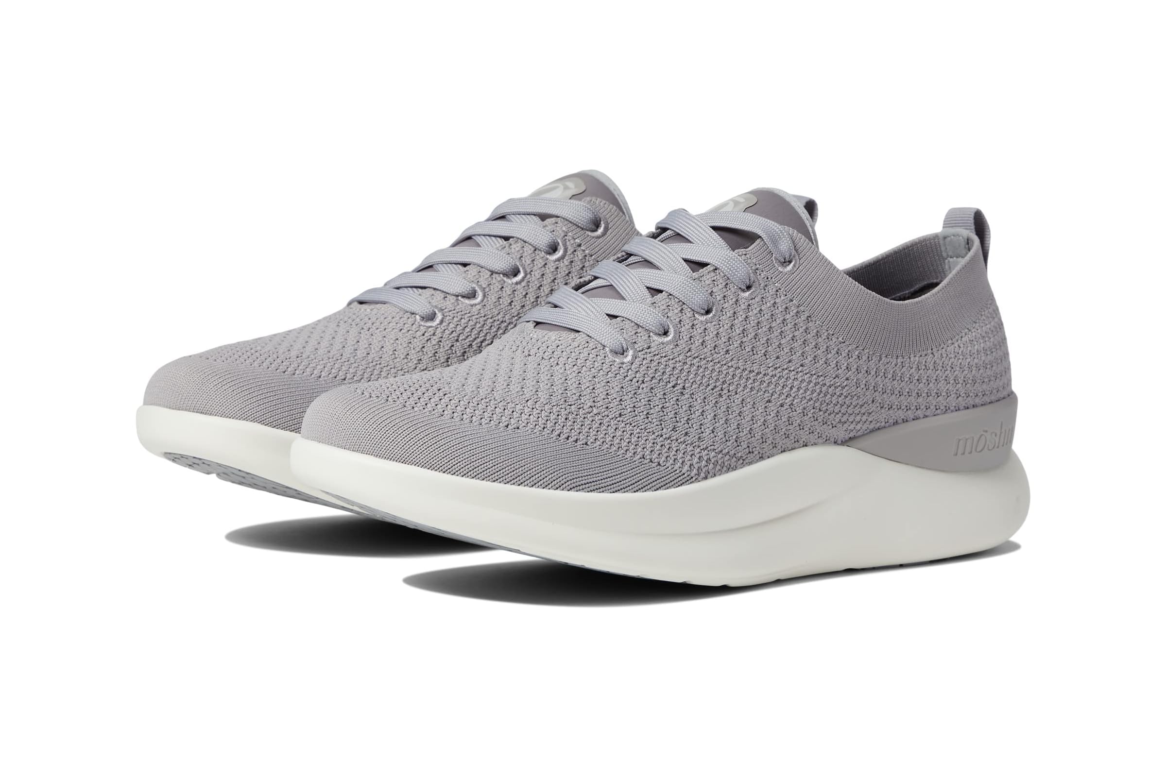 Женские кроссовки moshn Leap