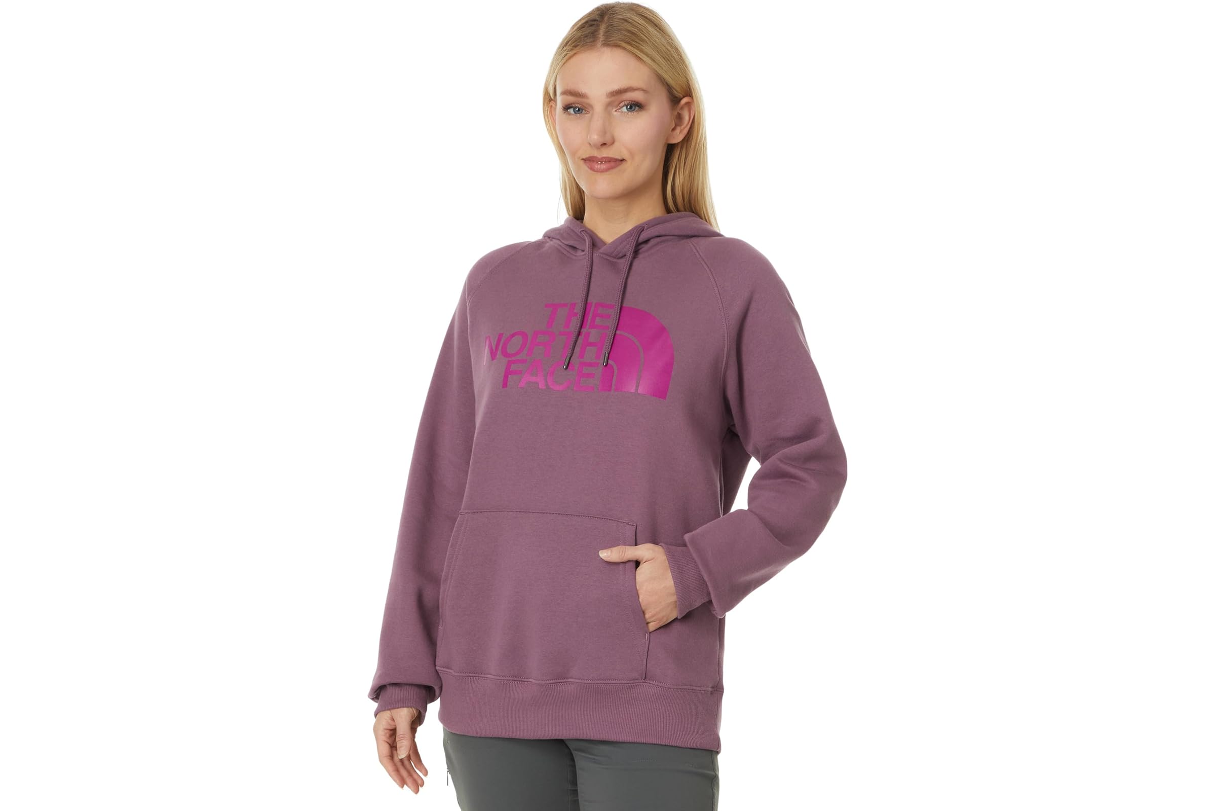 The North Face Half Dome Pullover Hoodie 8490₽