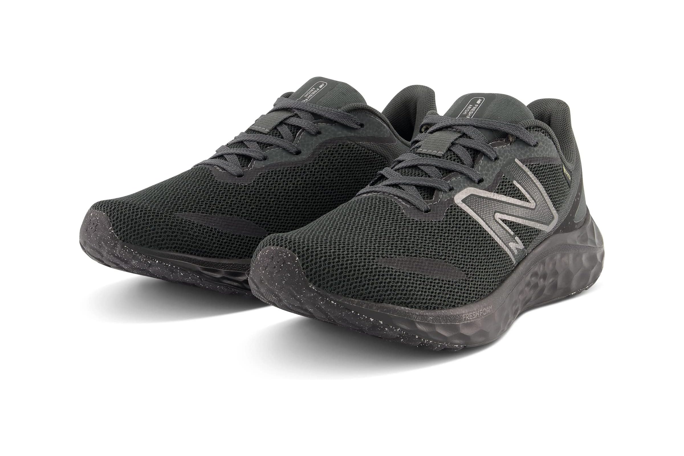 Женские кроссовки New Balance Fresh Foam Arishi v4 GTX 15990₽