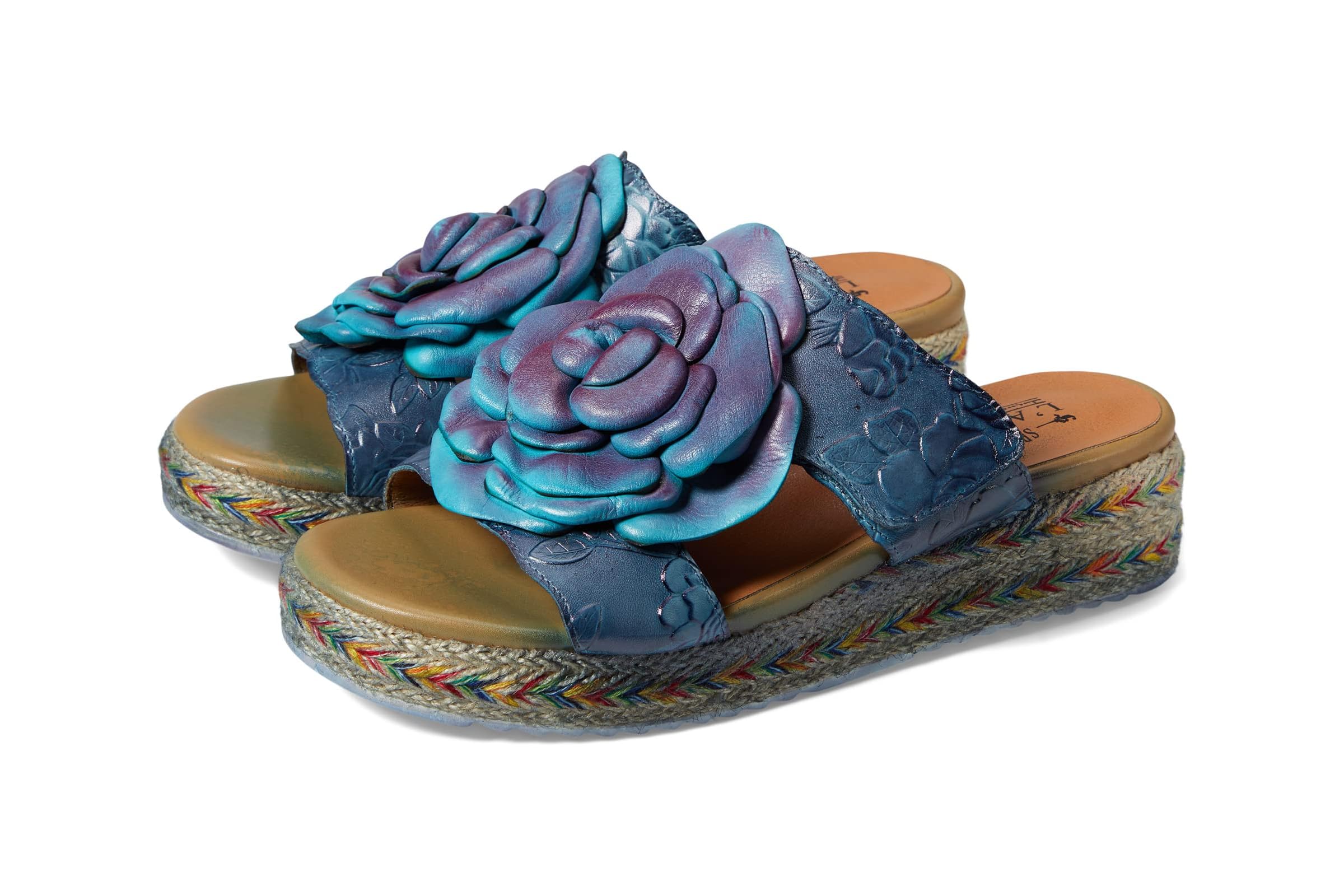 LArtiste by Spring Step Balharbor