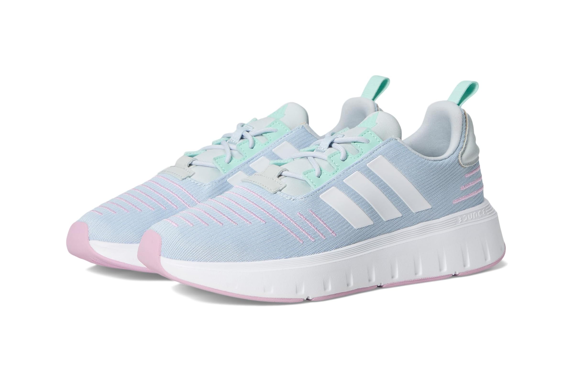 Женские кроссовки adidas Kids Swift Run 23 Big Kid 12590₽