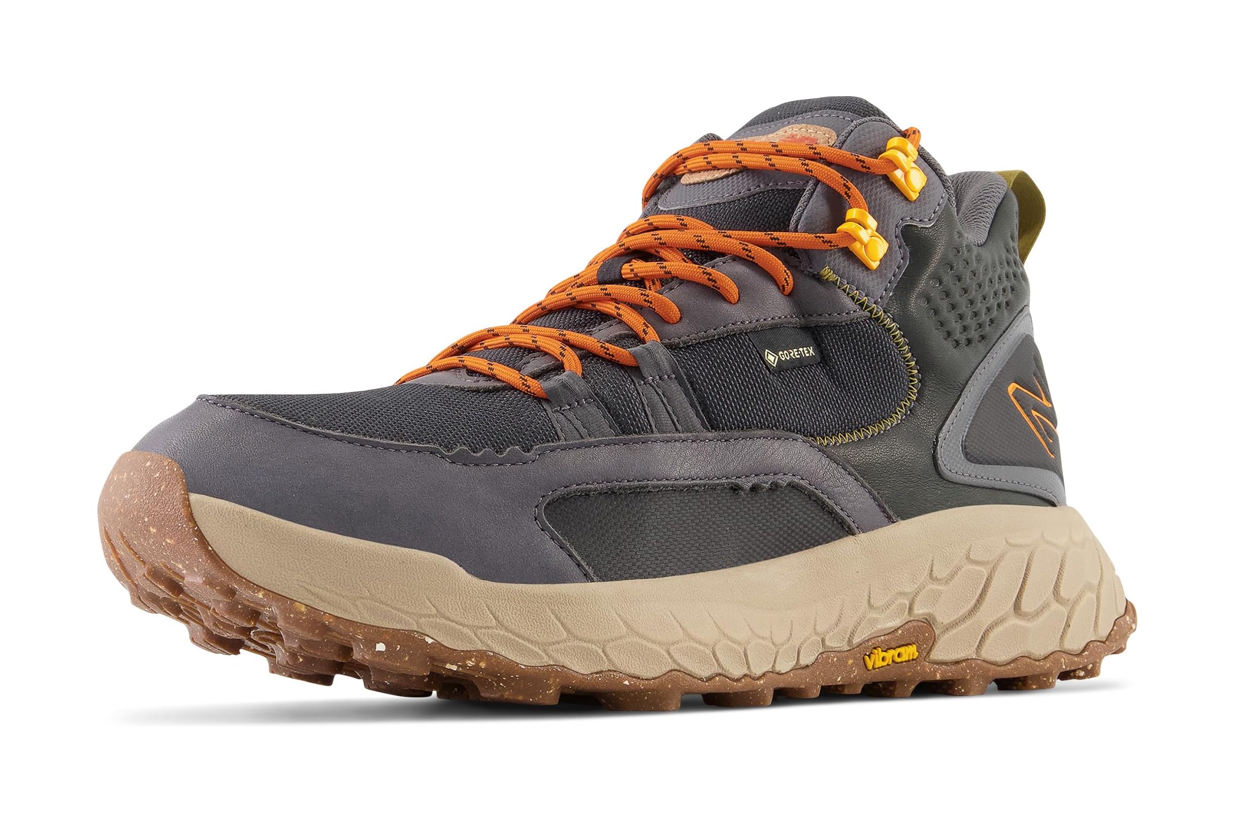 Мужские кроссовки New Balance Fresh Foam X Hierro Mid GTX 28990₽