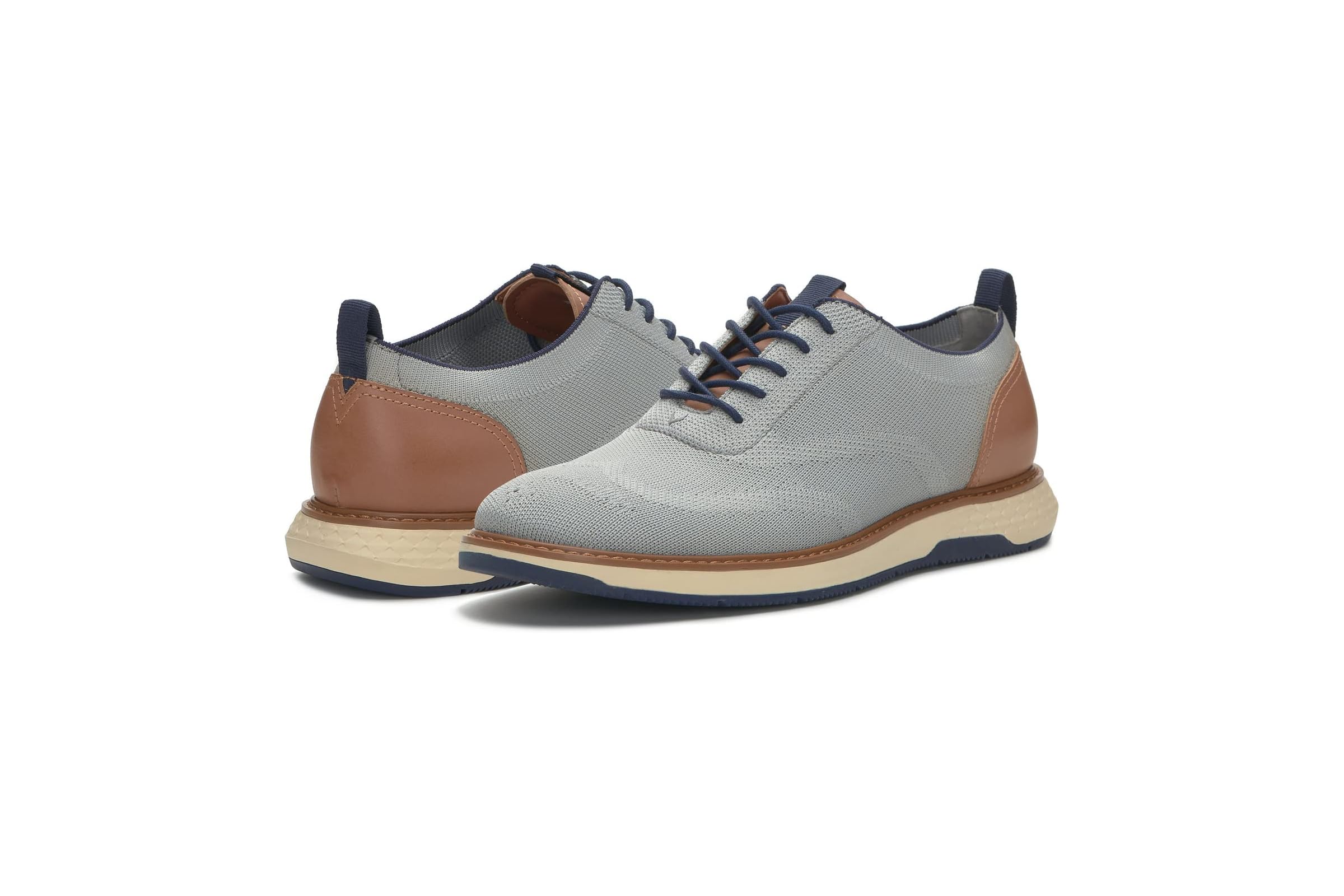 Vince Camuto Staan Casual Oxford 28190₽