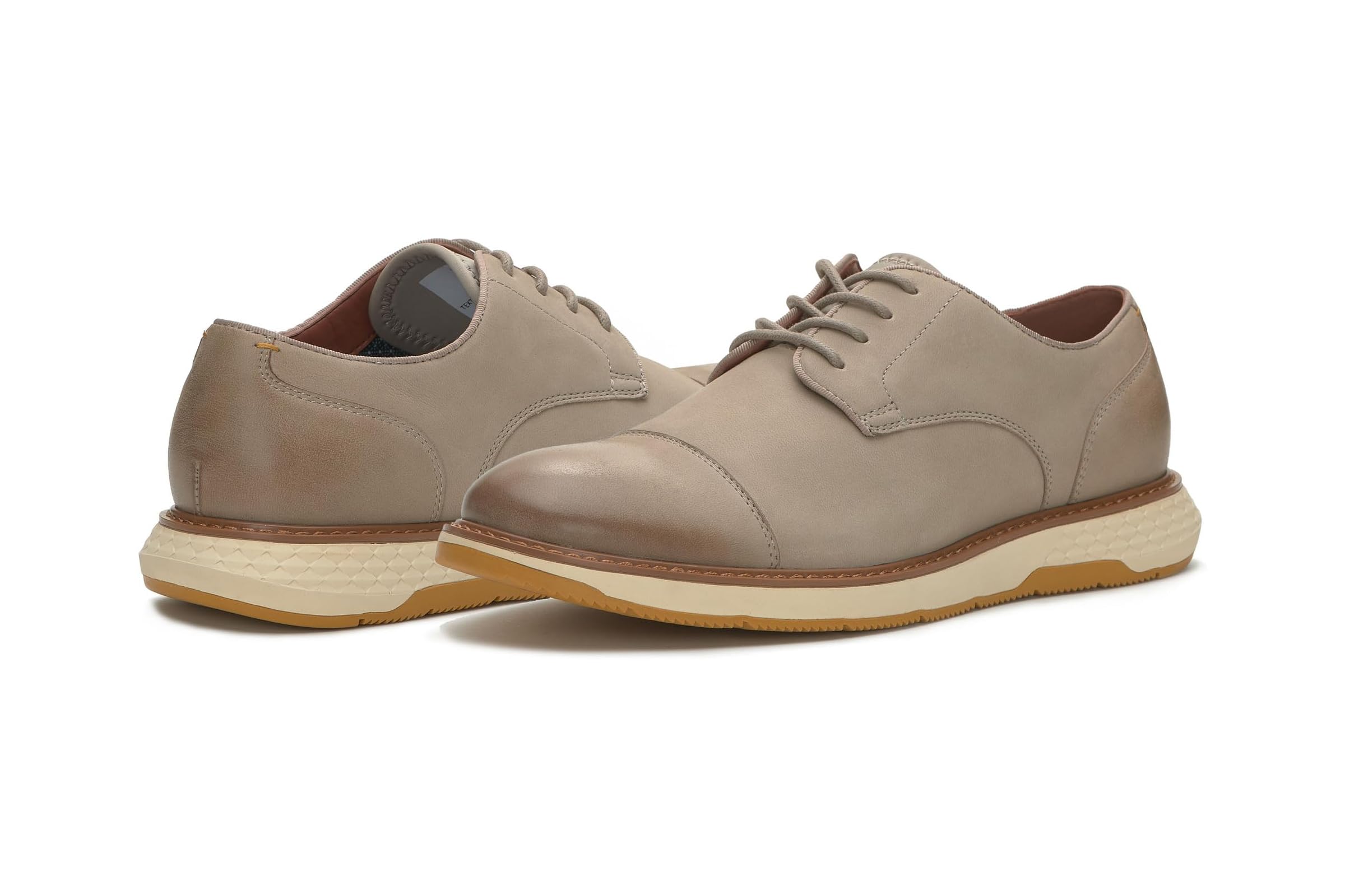 Vince Camuto Stellen Casual Oxford