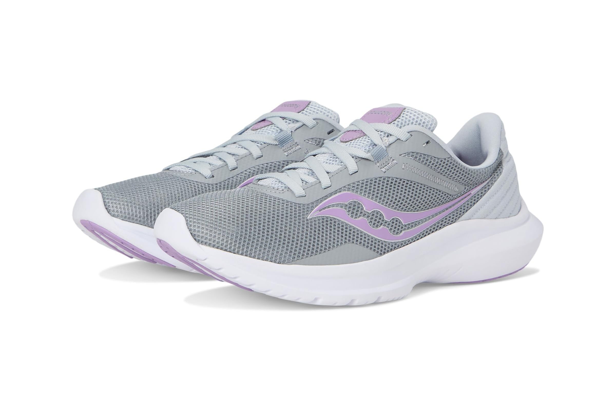 Женские кроссовки Saucony Convergence 13990₽