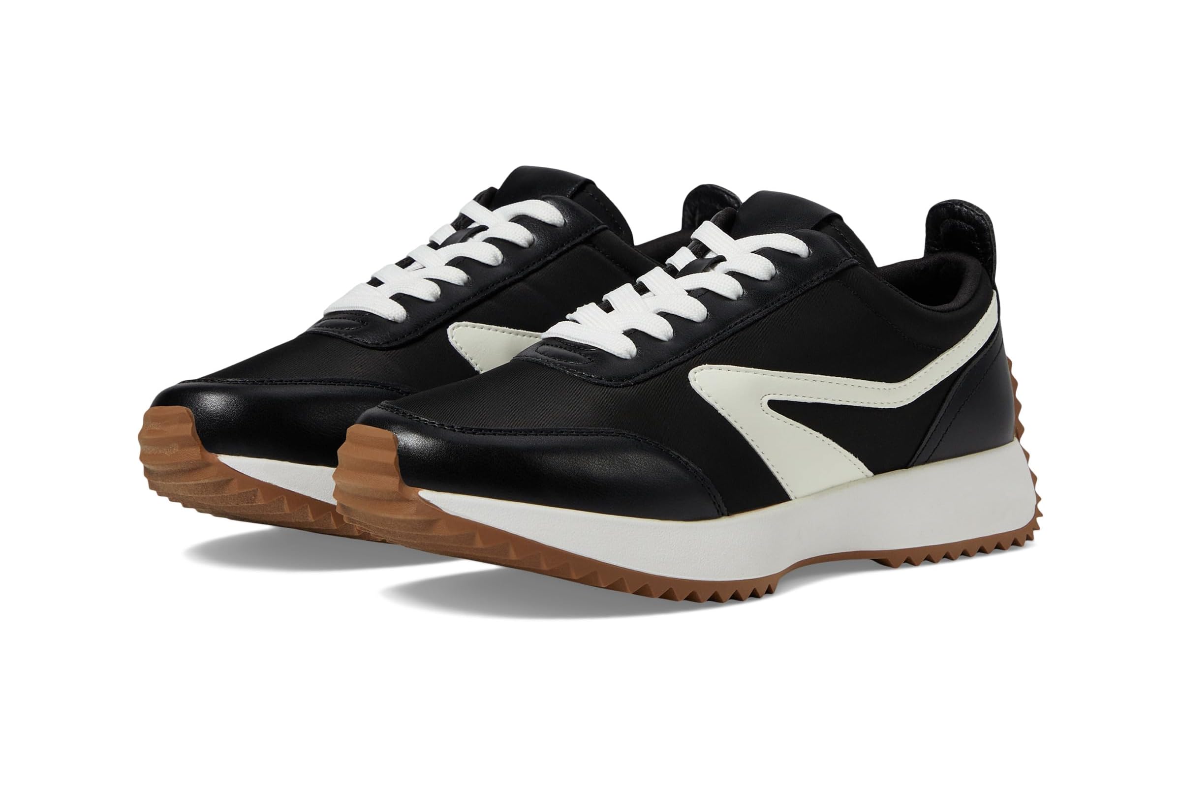 Женские кроссовки DV Dolce Vita Bynx 11090₽