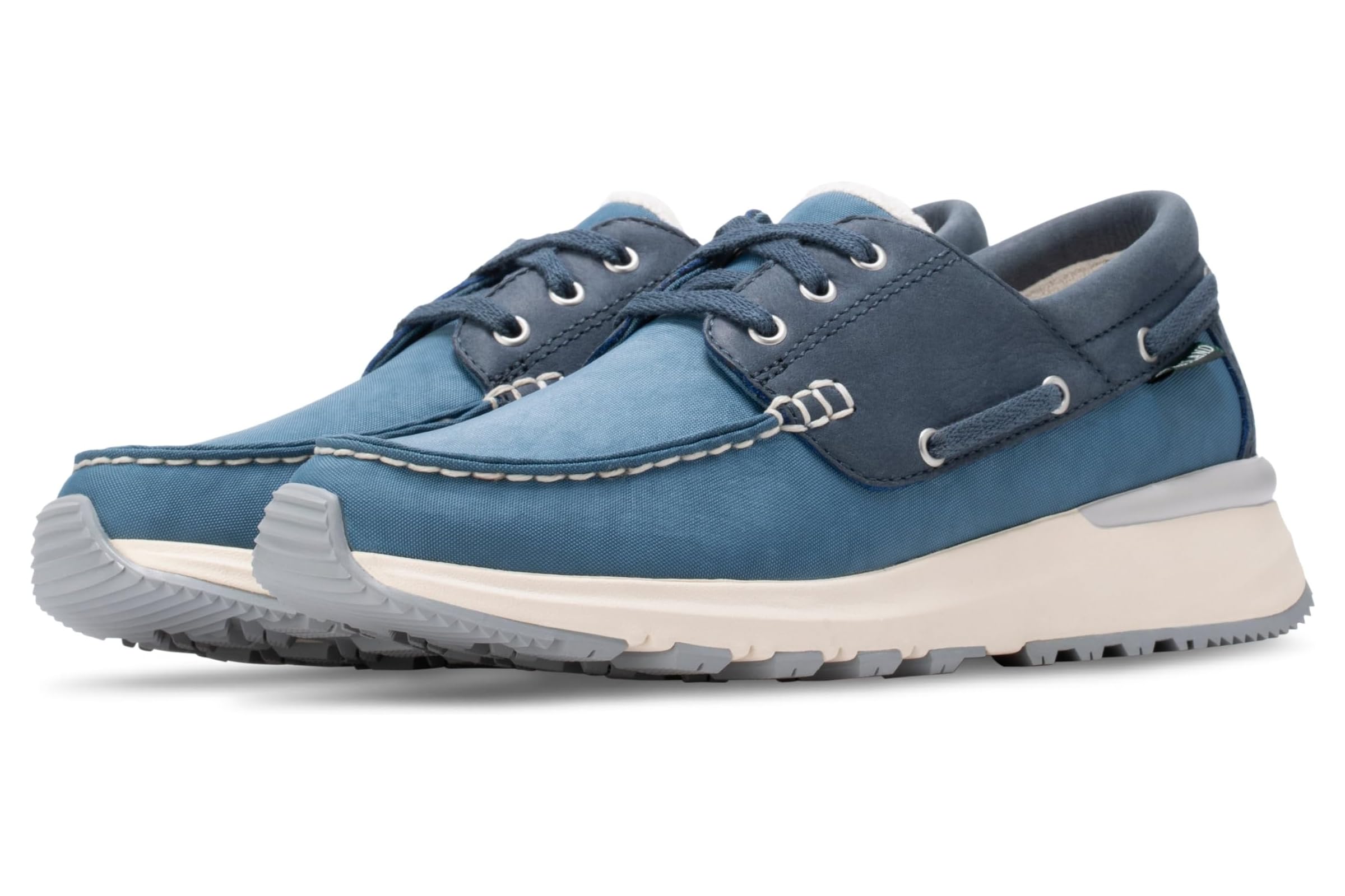 Женские кроссовки Eastland 1955 Edition Leap Trainer 17090₽