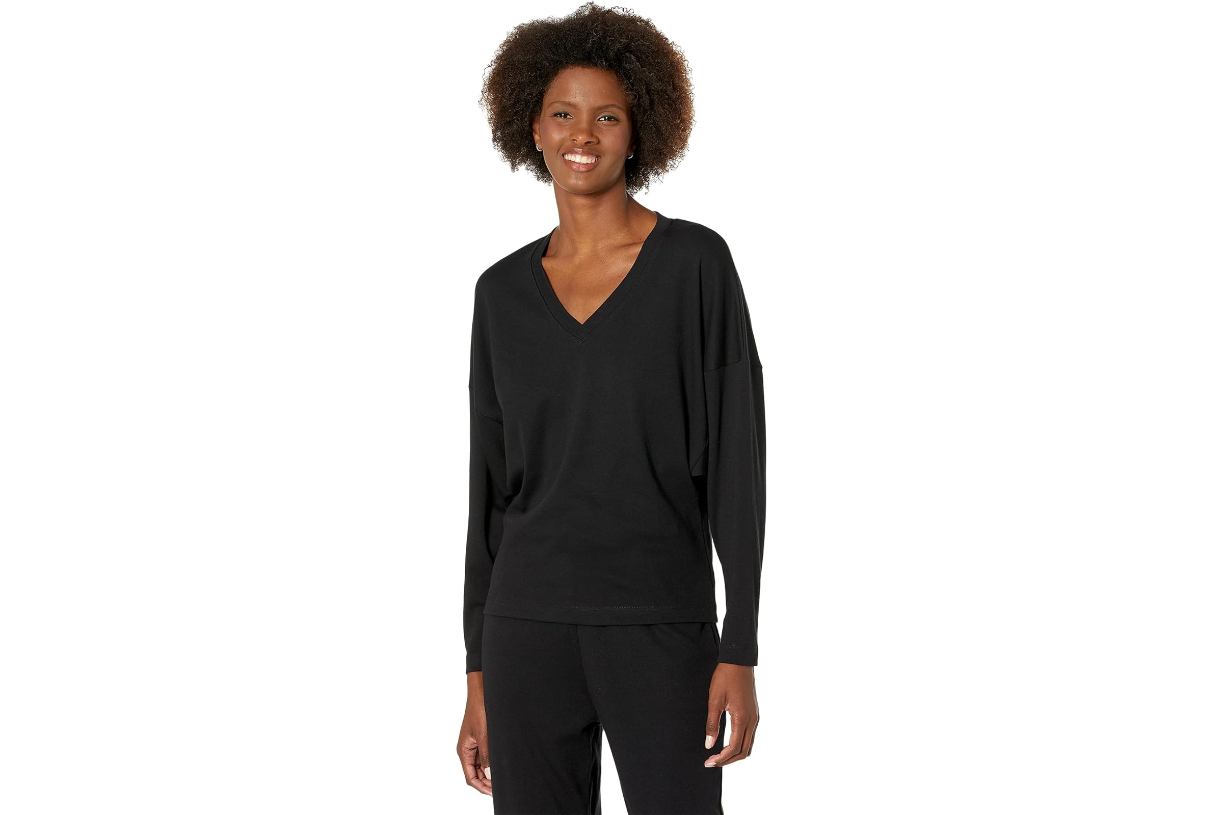 HUE Wear Ever U R V-Neck Long Sleeve Dolman Tee 7490₽