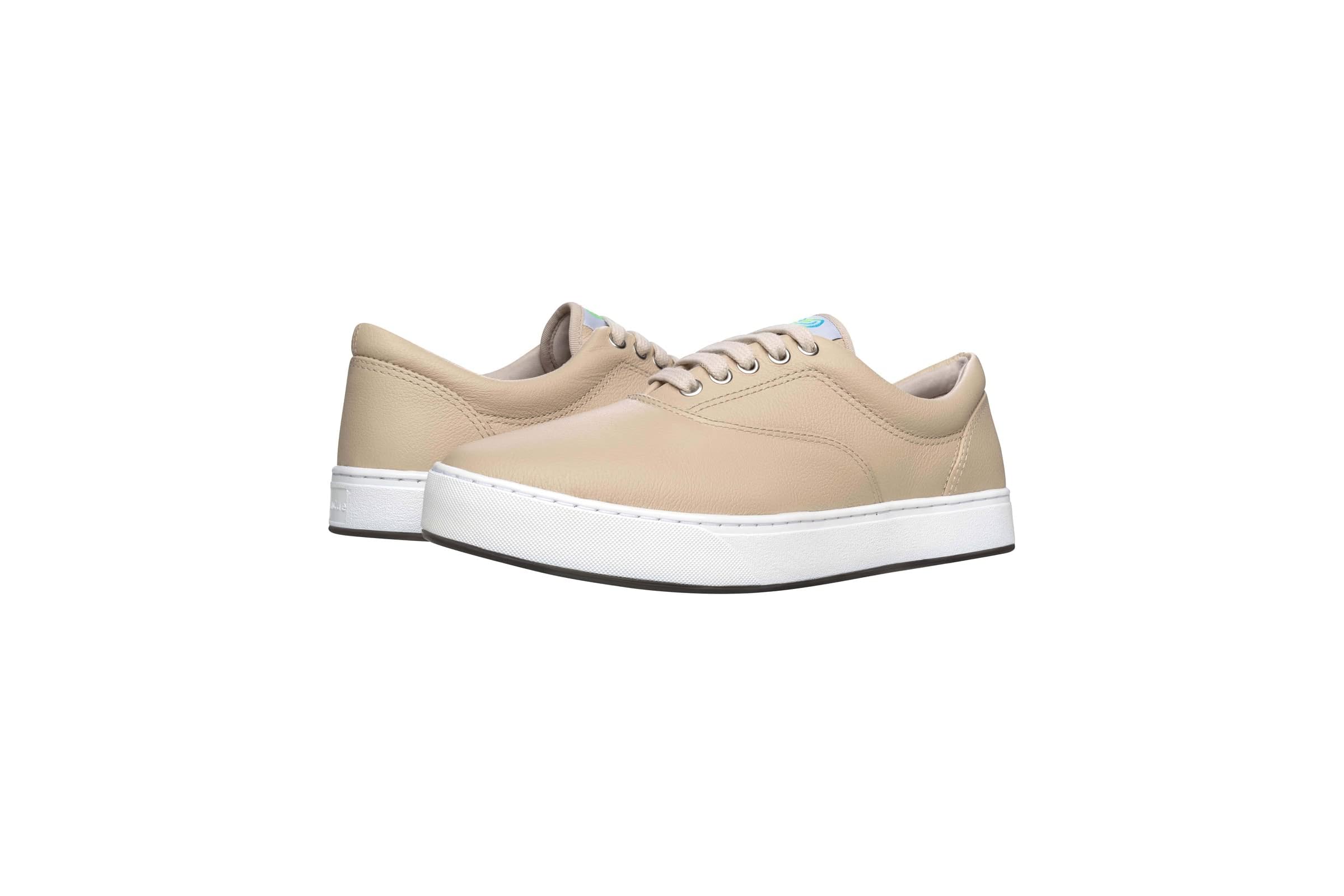 MaCae Original Leather Lace-Up