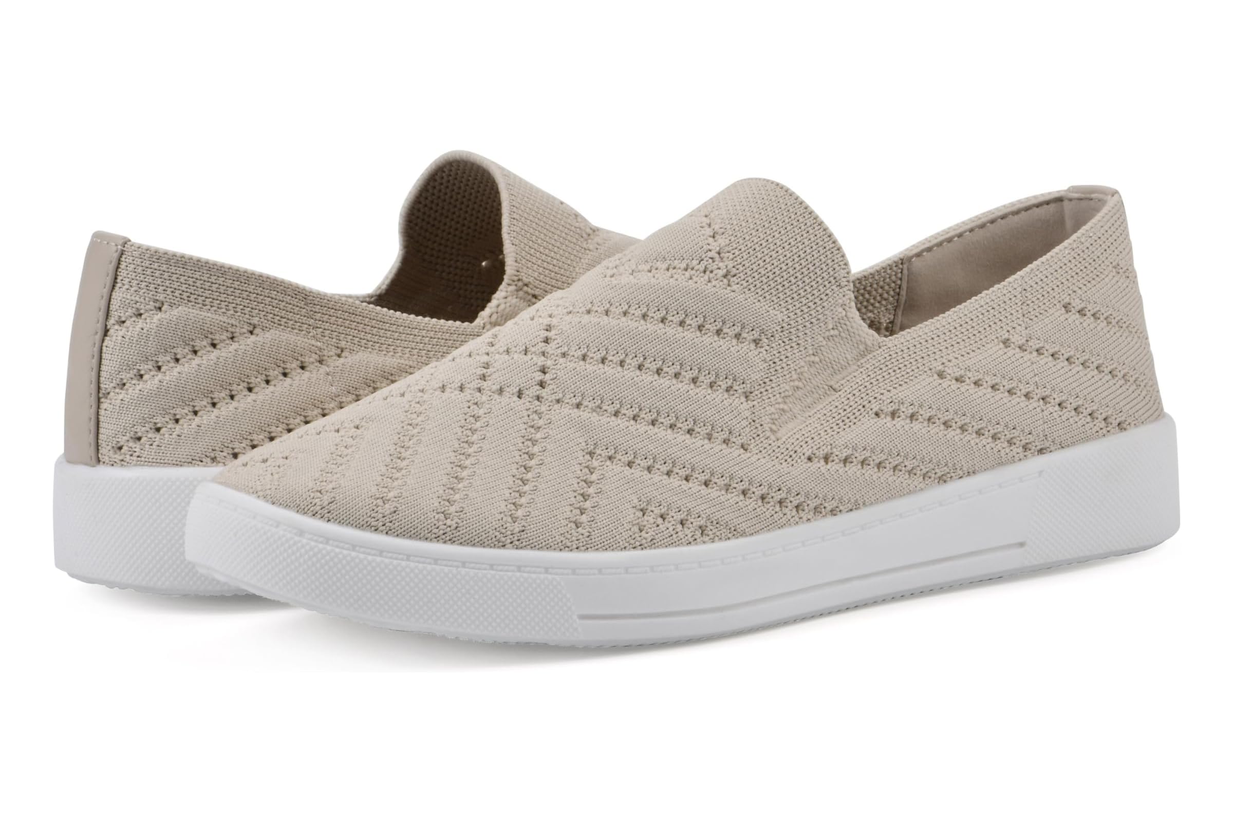 Женские кроссовки White Mountain Upbear 6690₽