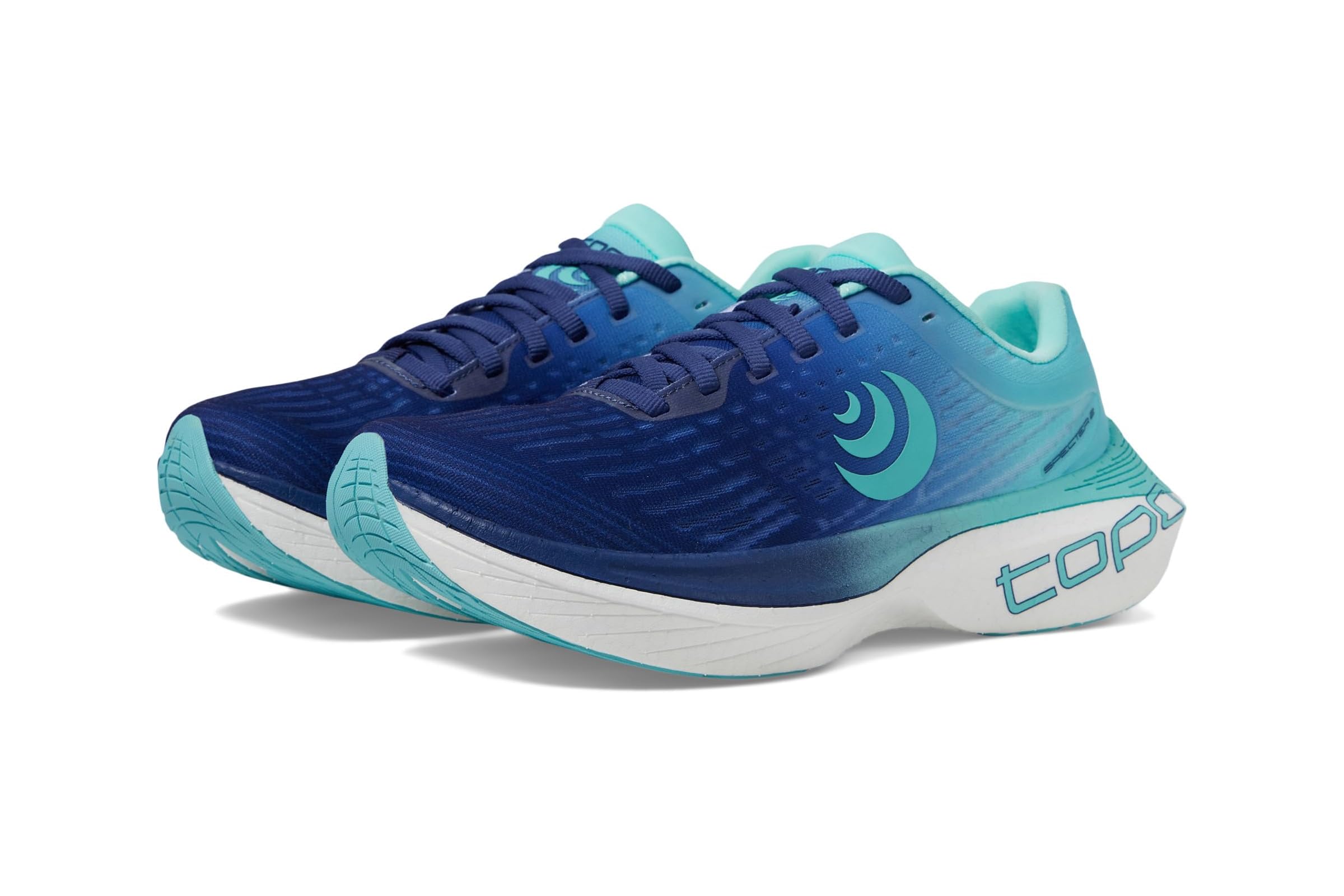 Женские кроссовки Topo Athletic Specter 2 32290₽