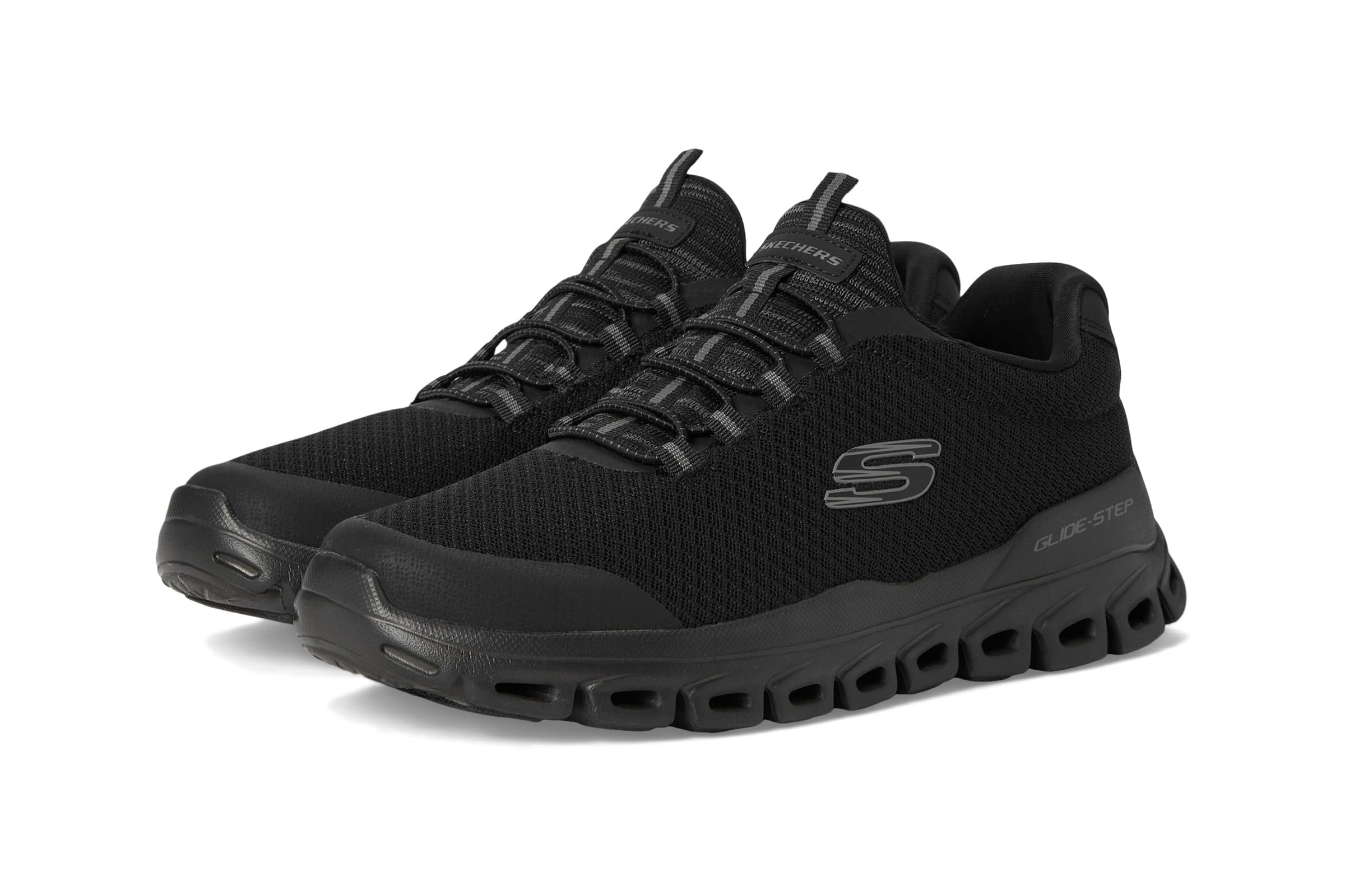 Мужские кроссовки SKECHERS Glide-Step Sylo 12690₽