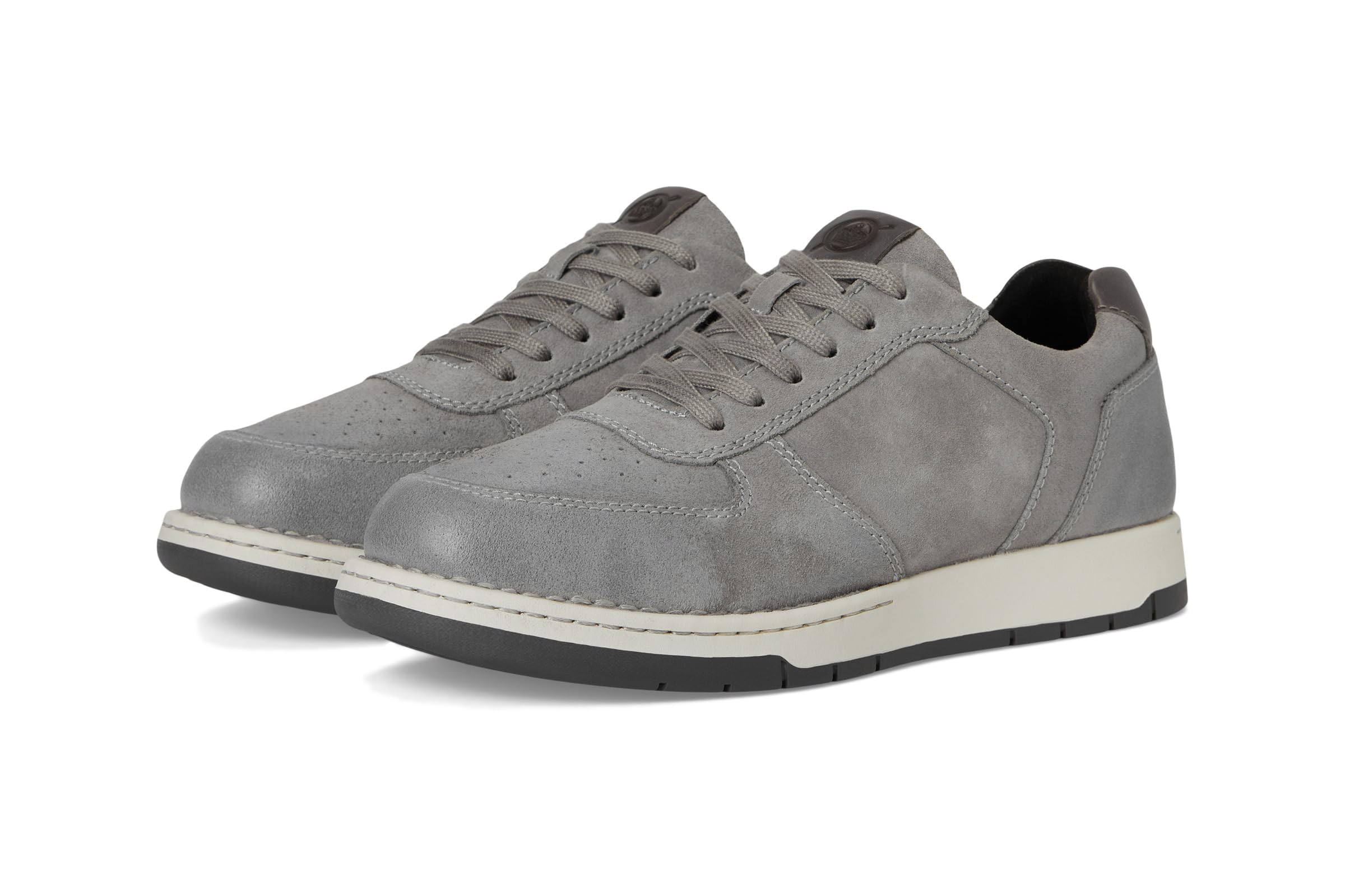 Мужские кроссовки Born Captain 17890₽