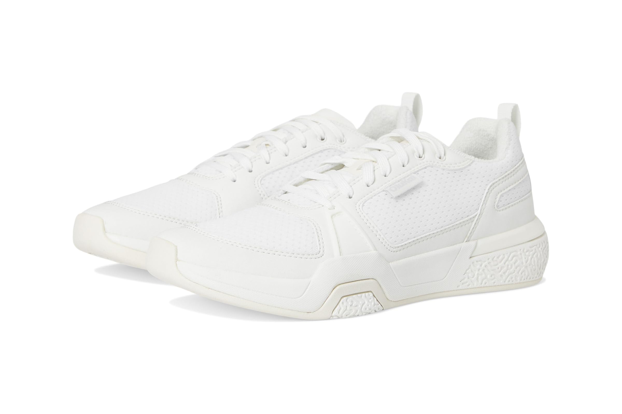 OluKai Anau 26590₽