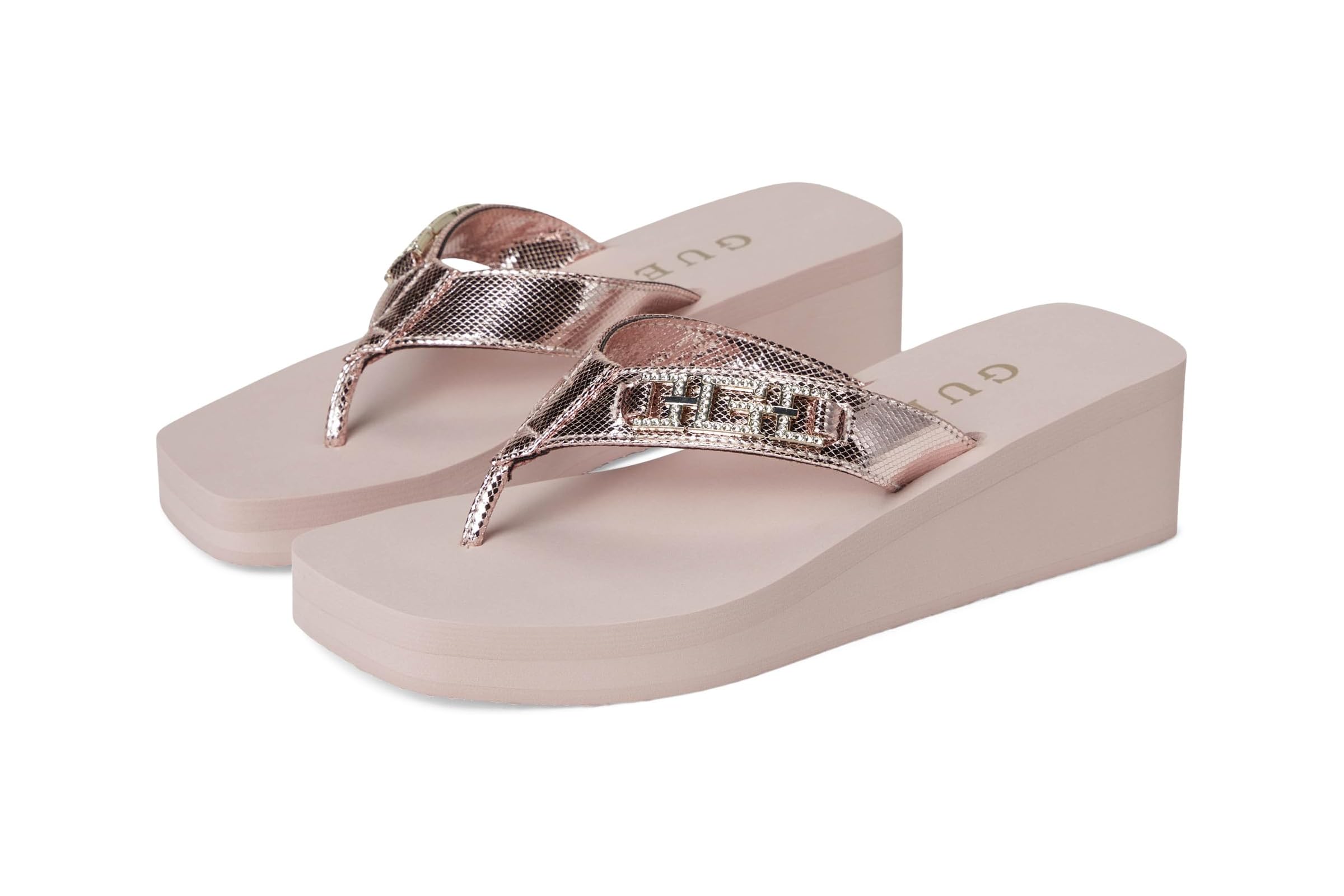 GUESS Elowen 5490₽