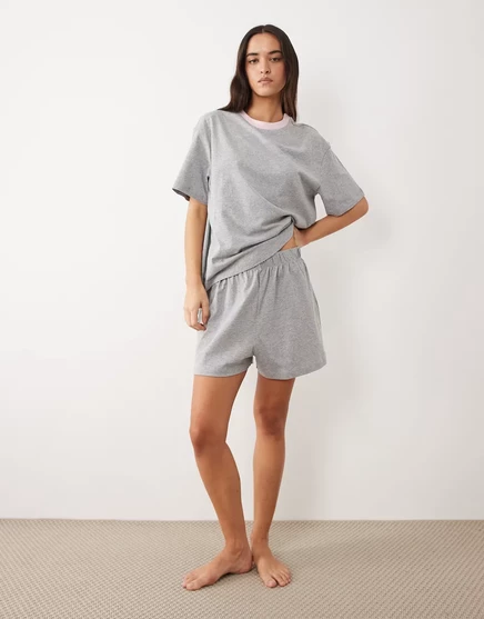 Женский комплект ASOS Design: футболка и шорты, серый меланж