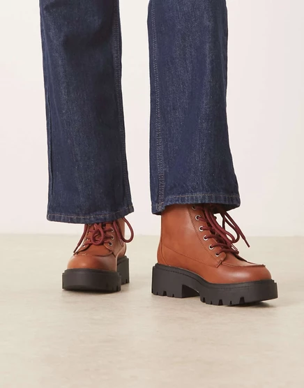 Ботинки ASOS DESIGN на шнуровке коричневого цвета tan