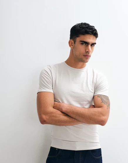 Мужская футболка ASOS Design Essential muscle fit, серая