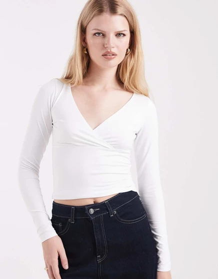 Женский бесшовный топ на запах Hollister, белый