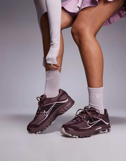 Женские кроссовки Nike Air Max Moto 2k, бордовые