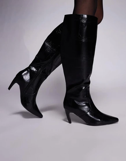 Черные сапоги до колена Simmi Lapis на широком каблуке из крокодиловой кожи black croc