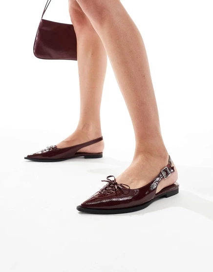 Темно-вишневые балетки с острым носком от schuh Lorie, с завязками cherry lacquer
