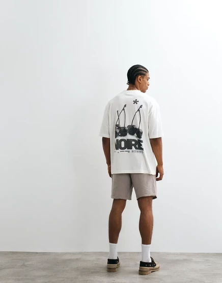 Мужская футболка Asos Design свободного кроя с принтом вишни спереди и сзади, кремовая