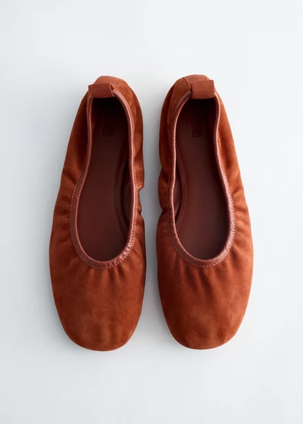 &amp; Other Stories замшевые балетки с рюшами цвета жженого апельсина burnt orange