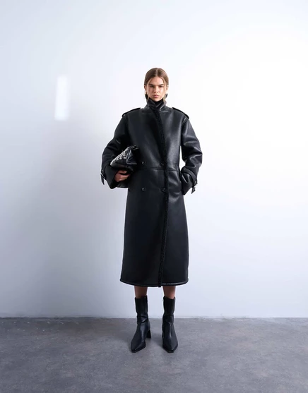 Длинное пальто из плюша оверсайз Topshop черного цвета black black