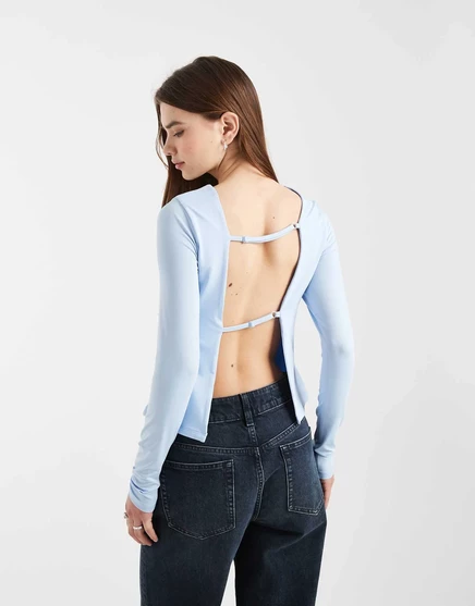 Облегающий топ с открытой спиной и длинными рукавами от ASOS DESIGN светло-голубого цвета light blue