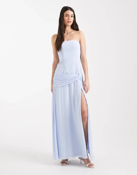 Шифоновое макси-платье TFNC Bridesmaid Liberty без рукавов с заниженной талией и витыми деталями и разрезом до бедер синего цвета blue