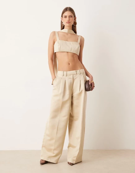 Широкие брюки с атласными плиссированными вставками от ASOS DESIGN цвета oyster, сшитые на заказ  oyster