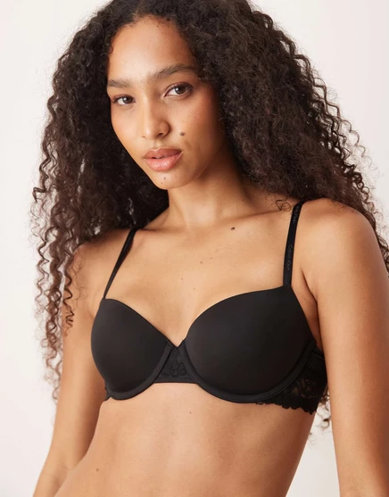Бюстгальтер-балконет Calvin Klein attraction черного цвета black